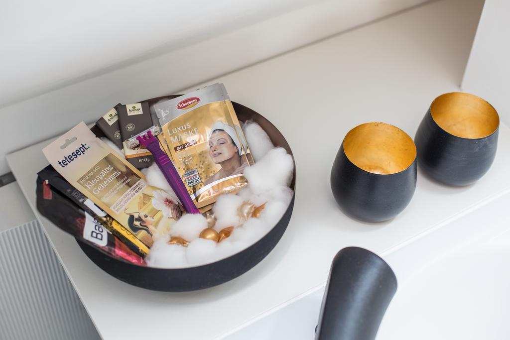 Private Wellness Suiten Mit Whirlpool Essen Szoba fotó