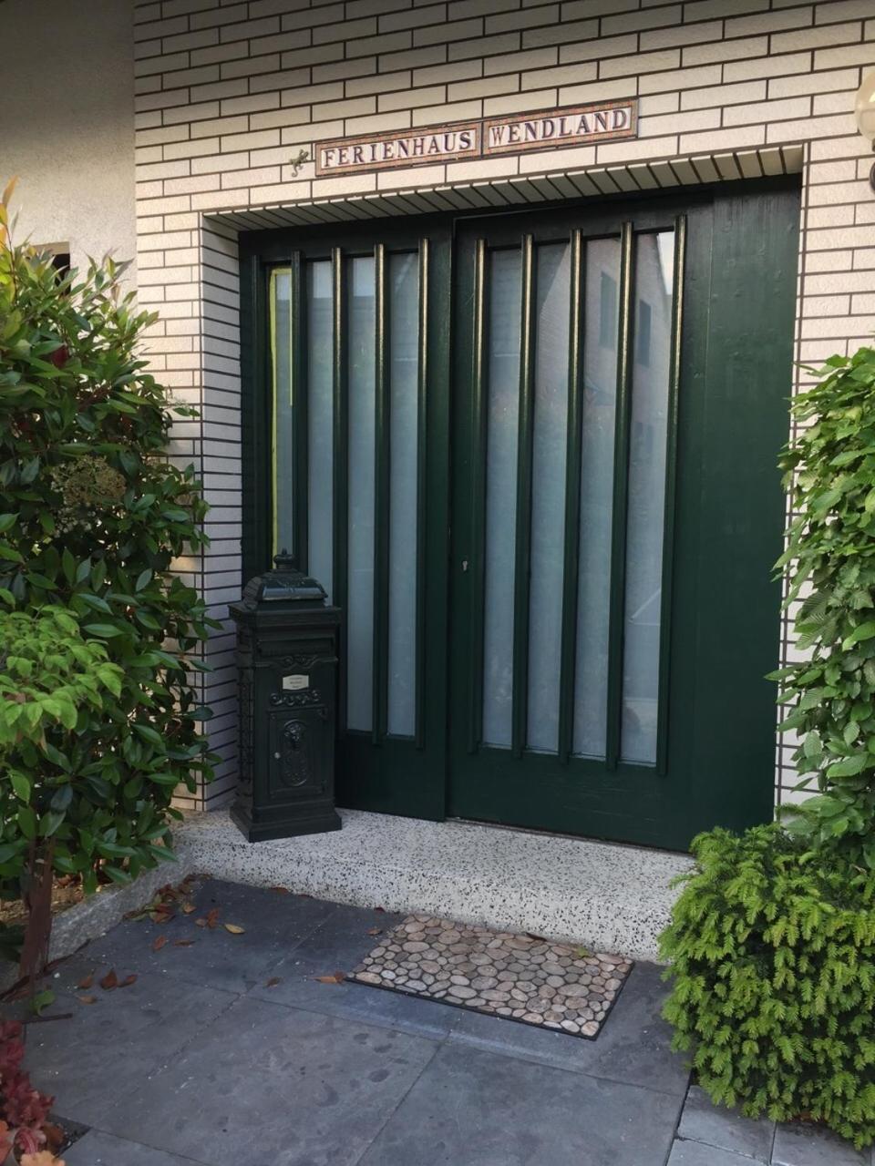 Private Wellness Suiten Mit Whirlpool Essen Szoba fotó