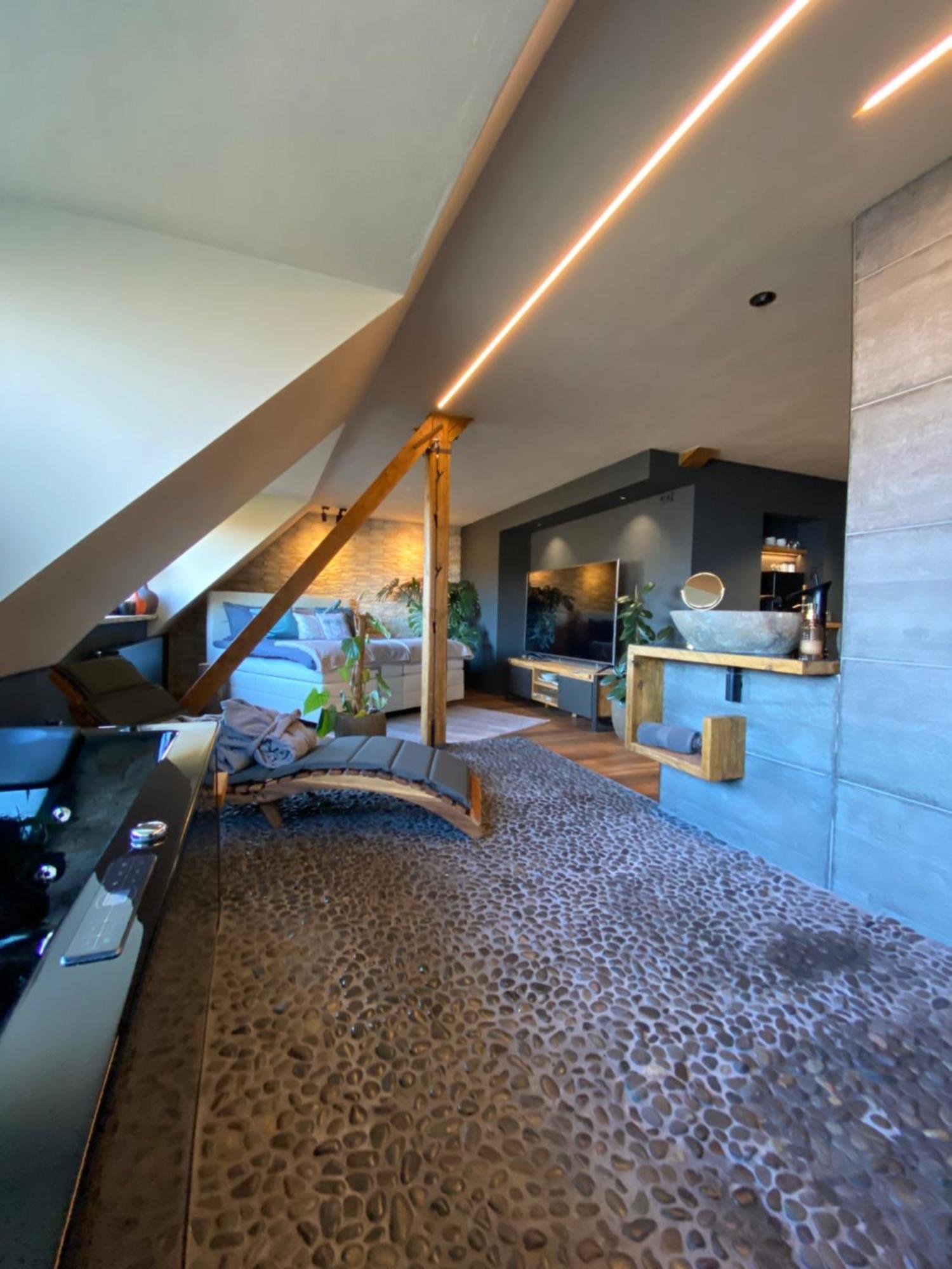 Private Wellness Suiten Mit Whirlpool Essen Kültér fotó